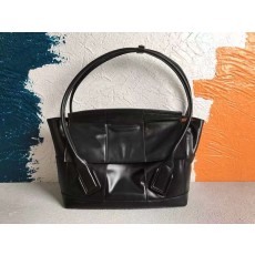 보테가 베네타 오일왁스 아르코 미디엄 백 48x33x11cm