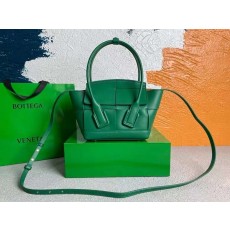 보테가 베네타 미니 아르코29 29x19x9cm