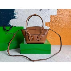 보테가 베네타 미니 아르코29 29x19x9cm