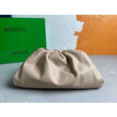 보테가 베네타 더 파우치 라지 클러치백 40x18x18cm