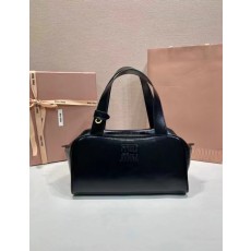 미우미우 5BB182 가죽 탑핸들 토트백 28x15x13cm