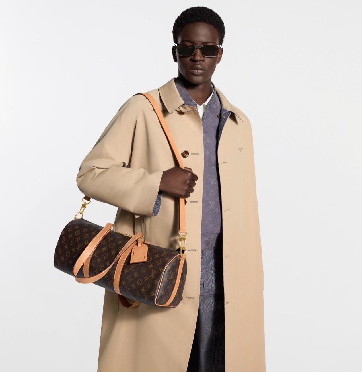 루이비통 니들 백 블랙 숄더백 M28116 46x22x17cm